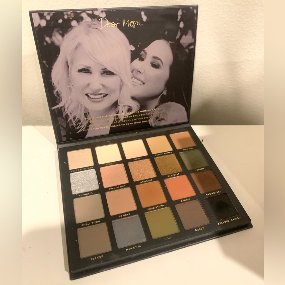 Jaclyn Hill palette- “Dear Mom”
